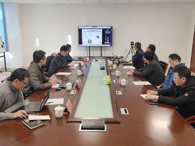 電氣與電子工程學院順利舉行科技成果鑒定與技術咨詢會